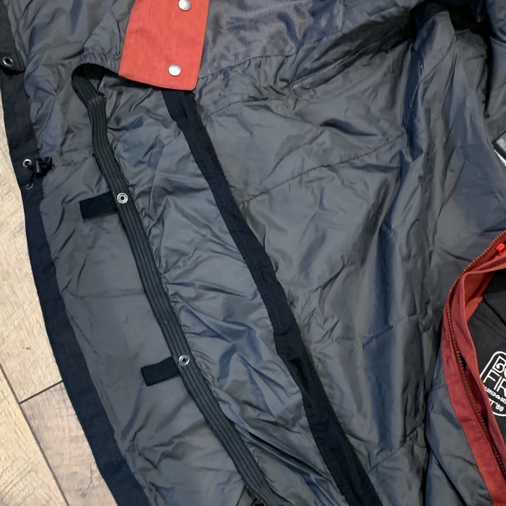 Winter ski coat - Picture 5 of 8